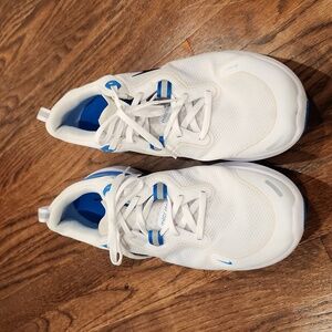 Nike Miller React Sneakers